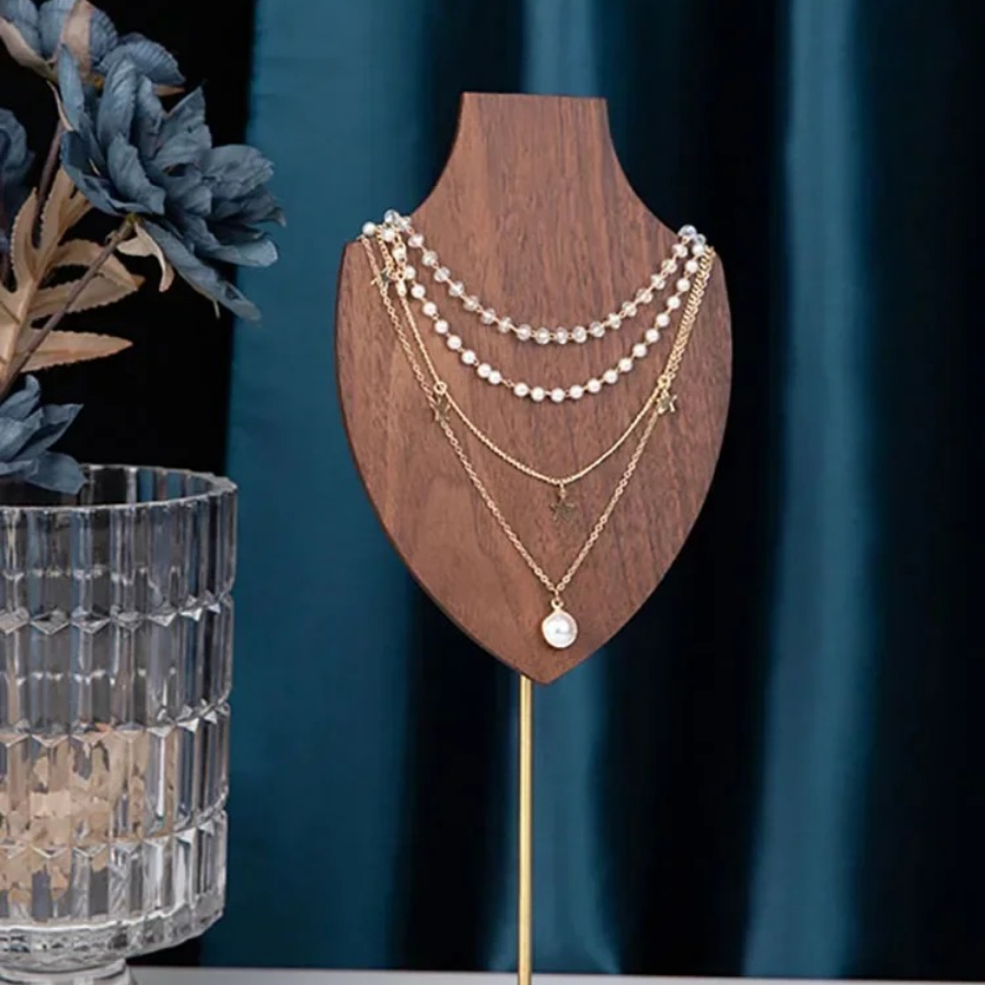 エレガントで高品質なウォールナット製ネックレスディスプレイス - Body Jewelry Display Ideas のレビューと価格