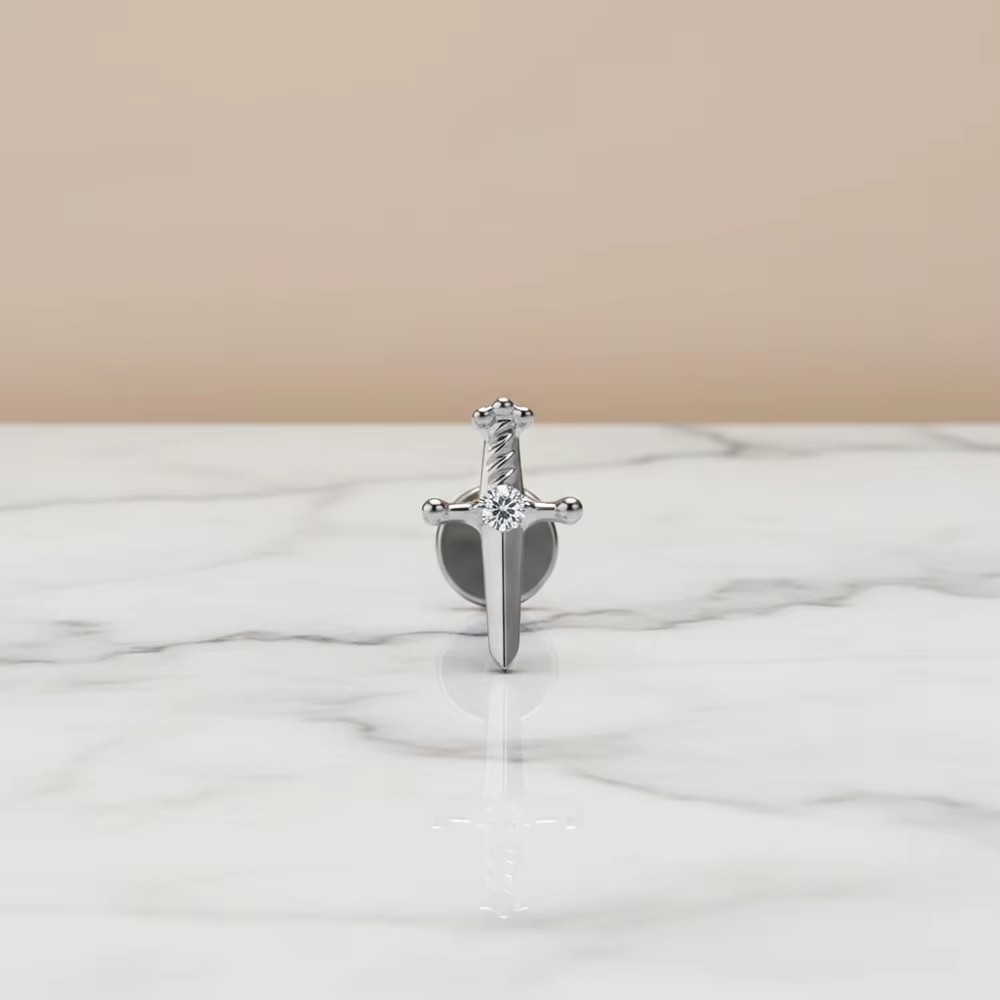ASTM F136規格チタン製CZクロススタッドピアス 16 - Flat Back Labret Stud のレビューと価格
